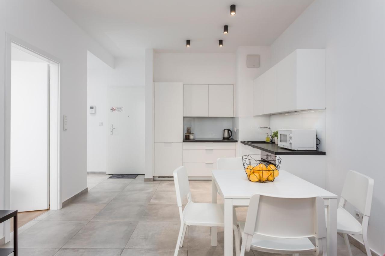 ורשה Chill Apartments Kolejowa מראה חיצוני תמונה